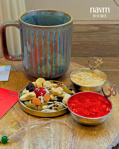 Rakhi with Sneh – Bhai Gift Box Sage Harmony