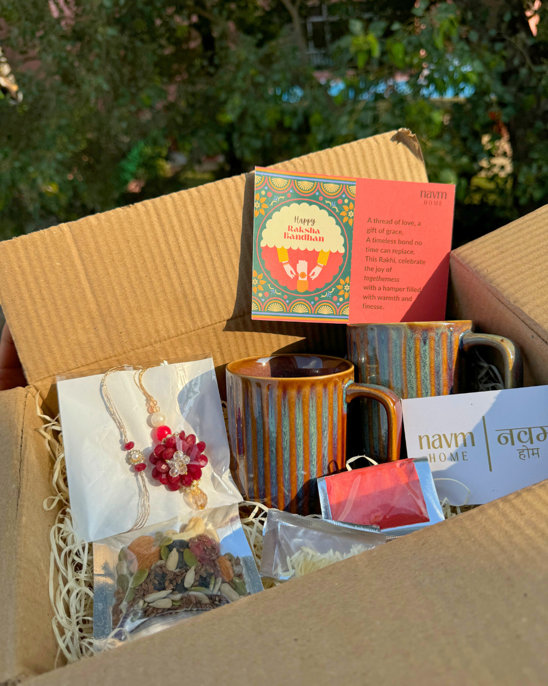Rakhi with Sneh – Bhai Bhabhi Gift Box (Sage Harmony)