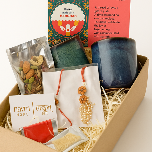 Rakhi with Anand – Bhai Bhabhi Gift Box (Neelam)